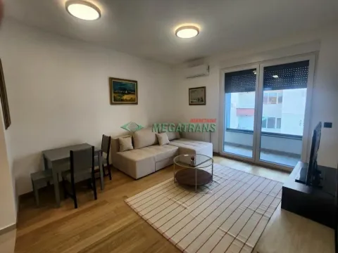 Izdavanje, dvosoban stan, 43m², Grbavica, Novi Sad Sve Podlokacije - image 3