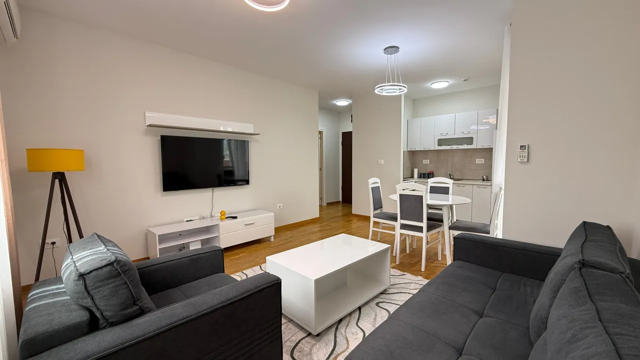 Rent, one bedroom apartment, 46m², City Kej, Podgorica