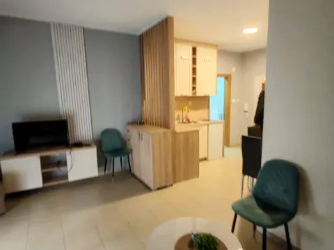 Rent, one bedroom apartment, 35m², Bečići, Budva - image 5