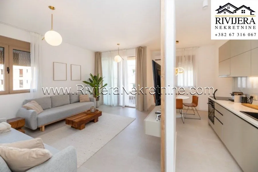 Prodaja, jednosoban stan, 51m², Baošići, Herceg Novi