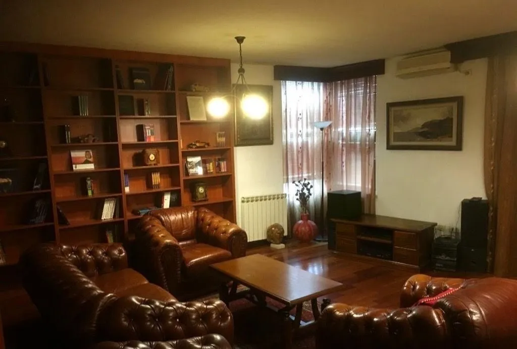 Prodaja, trosoban stan, 130m², Gorica C, Podgorica