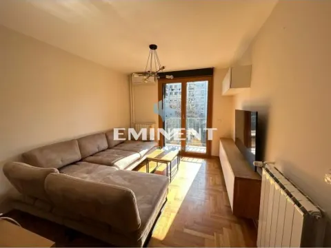 Rent, apartment, 57m², Stari Grad, Beograd - image 2