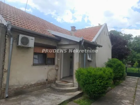Prodaja, kuća, 70m², Surčin, Beograd