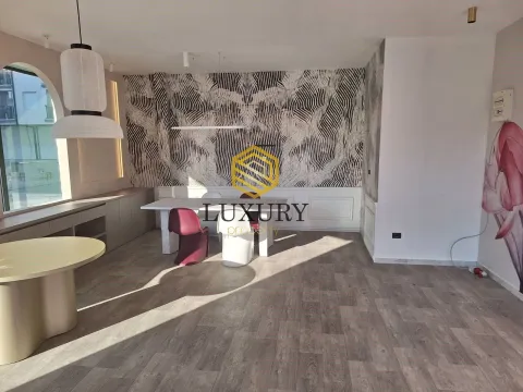 Rent, office space, 114m², Dalmatinska ulica, Podgorica - image 8