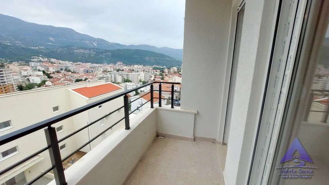 Prodaja, jednosoban stan, 45m², Budva, Crna Gora