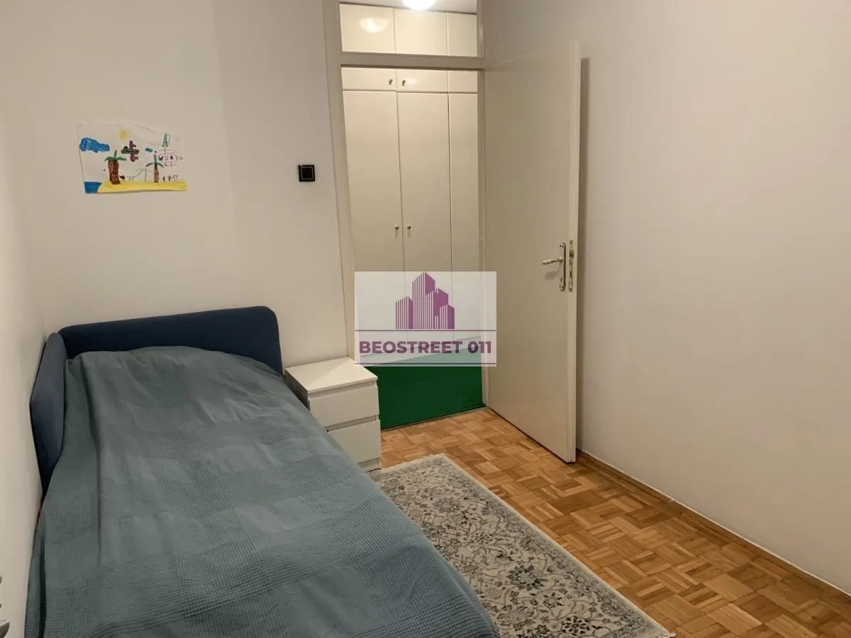 Rent, apartment, 97m², Vračar Sve Podlokacije, Beograd