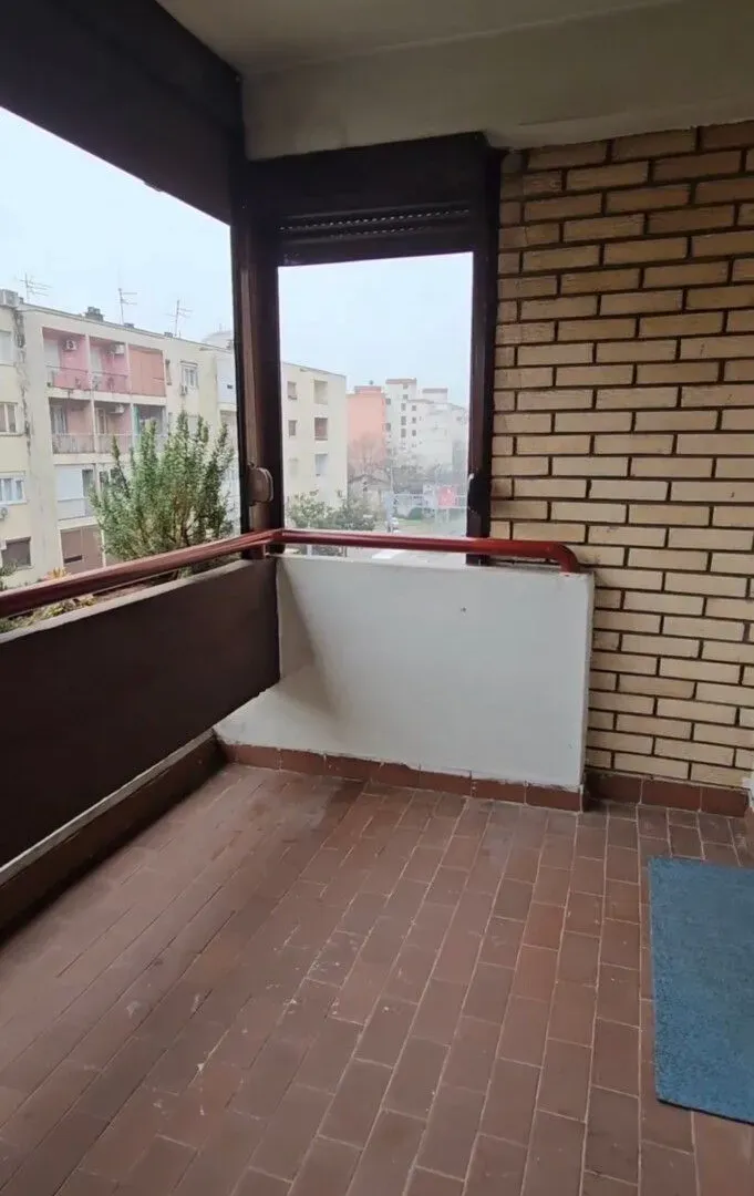 Prodaja, trosoban stan, 94m², Centar, Podgorica