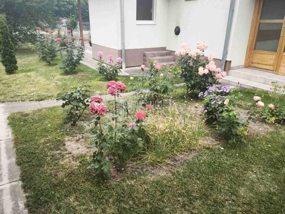 Prodaja, kuća, 81m², Mali Radanovac, Subotica