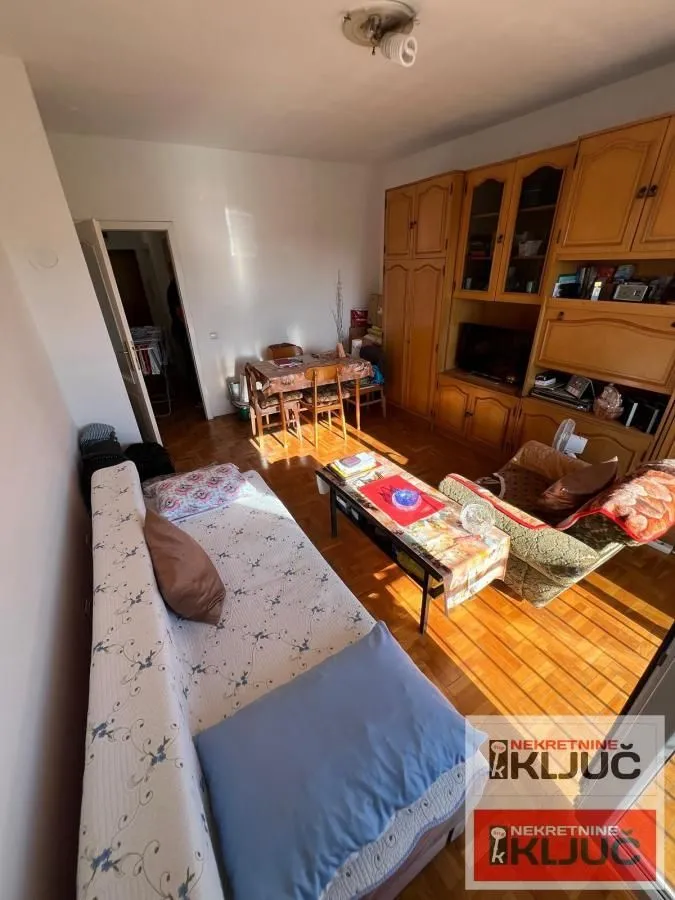 Prodaja, jednosoban stan, 30m², Bulevar Evrope, Novi Sad Sve Podlokacije