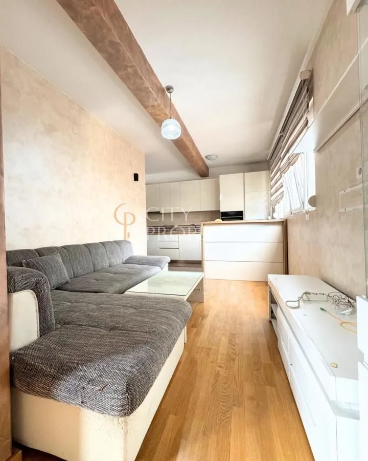 Prodaja, stan, 49m², Stari Aerodrom, Podgorica