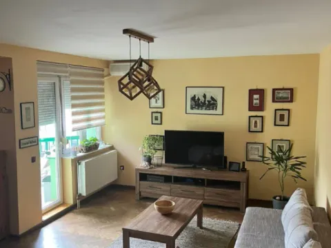 Sale, three bedroom apartment, 111m², Grbavica, Novi Sad Sve Podlokacije