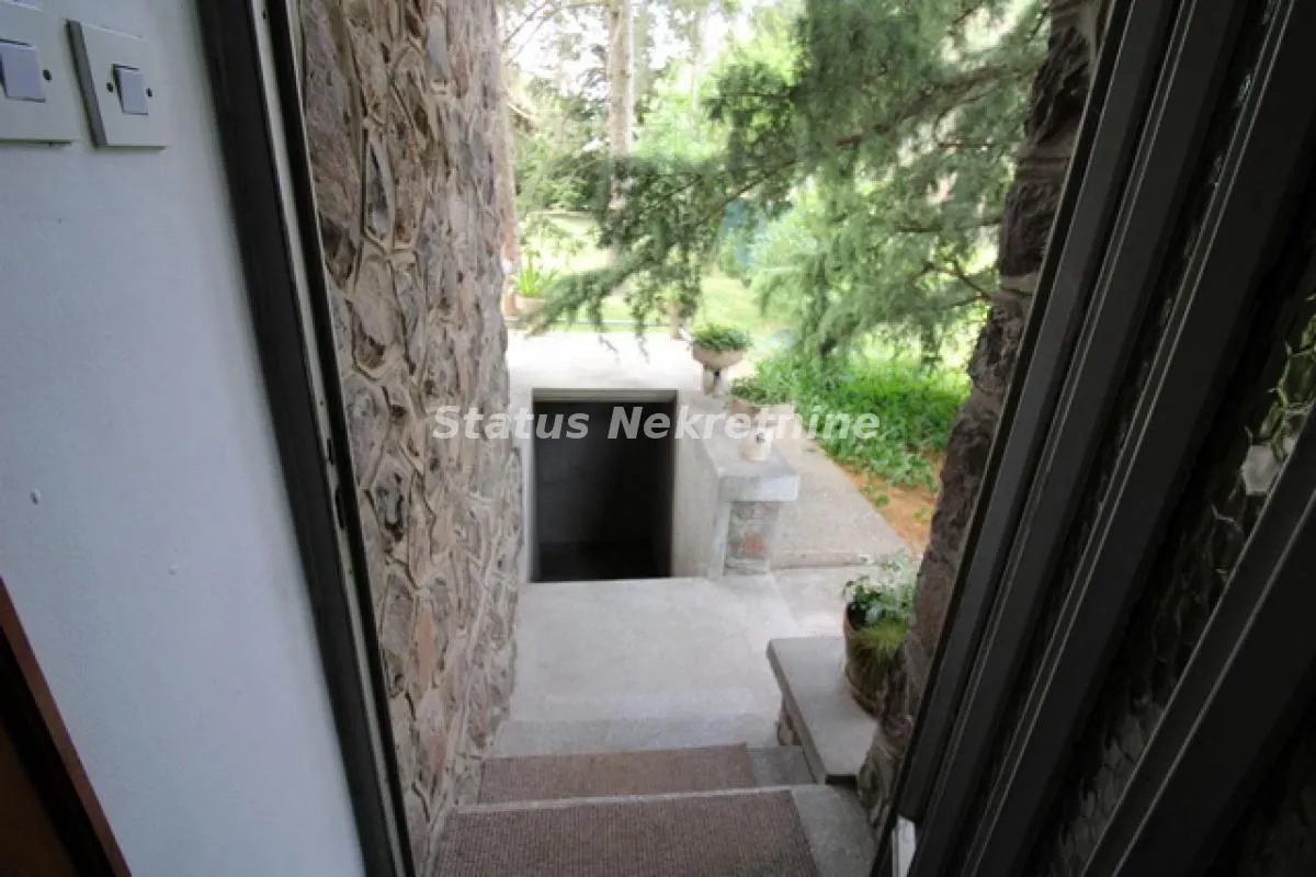 Prodaja, kuća, 134m², Sremska Kamenica, Petrovaradin
