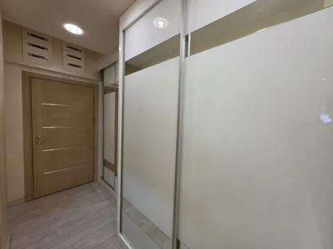 Prodaja, dvosoban stan, 80m², Budva, Crna Gora - image 24