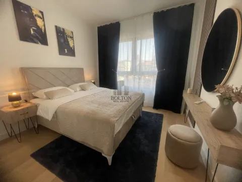 Izdavanje, dvosoban stan, 54m², Savski Venac, Beograd - image 8
