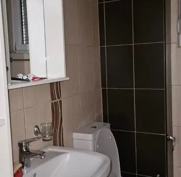 Prodaja, trosoban stan, 82m², Bar, Crna Gora - image 4