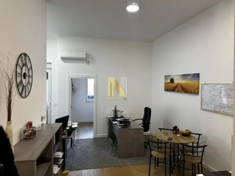 Rent, one bedroom apartment, 37m², Grbavica, Novi Sad Sve Podlokacije - image 1