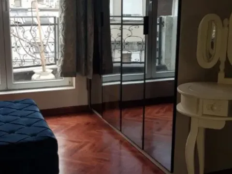 Izdavanje, dvosoban stan, 95m², Kalenić Pijaca, Vračar Sve Podlokacije - image 10