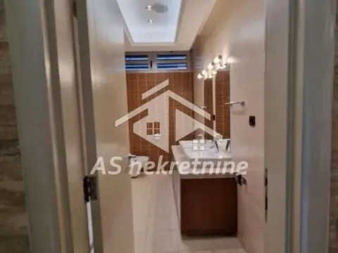 Izdavanje, stan, 48m², Savski Venac, Beograd - image 13