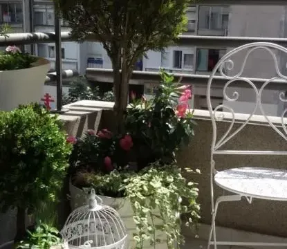 Izdavanje, dvosoban stan, 55m², Vračar Sve Podlokacije, Beograd - image 9