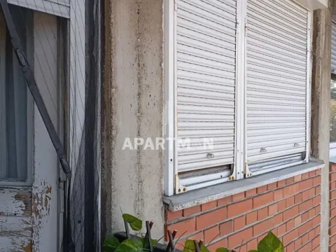 Prodaja, dvosoban stan, 49m², Zemun Gornji Grad, Zemun Sve Podlokacije - image 11