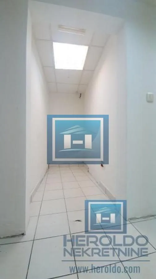 Rent, office space, 171m², Centar, Jagodina