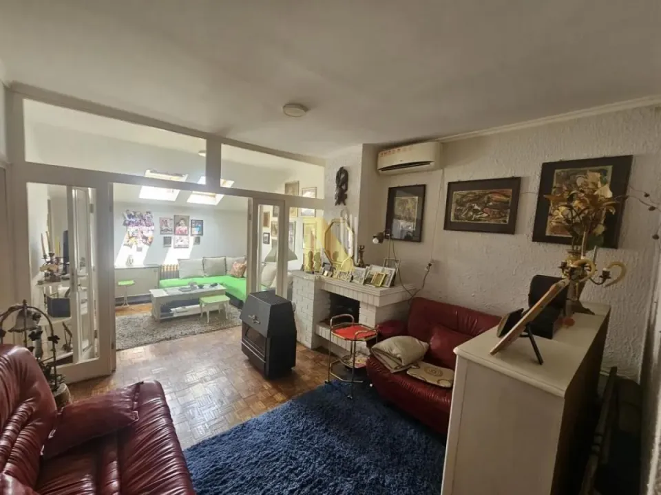 Prodaja, četvorosoban stan, 104m², Kula, Srbija