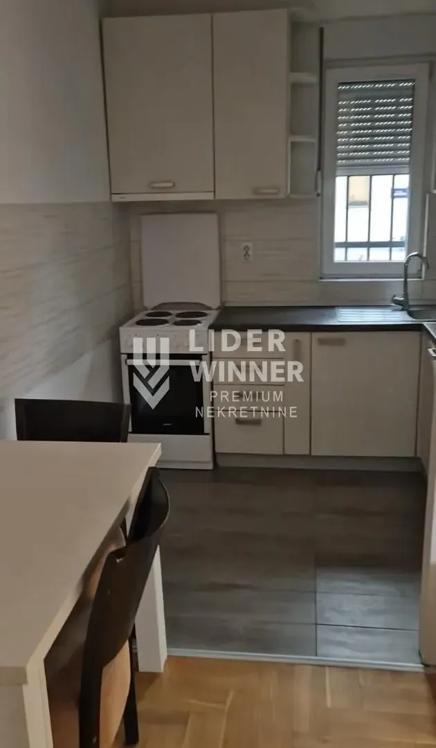 Sale, two bedroom apartment, 60m², Olimp, Zvezdara Sve Podlokacije