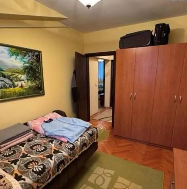 Prodaja, trosoban stan, 61m², Centar Sve Podlokacije, Beograd