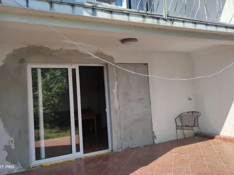 Prodaja, kuća, 200m², Bar, Crna Gora - image 5