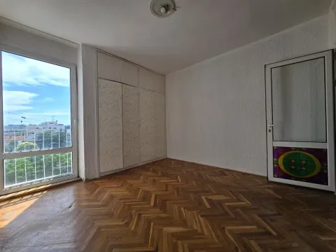 Prodaja, stan, 71m², Pejton, Podgorica - image 15