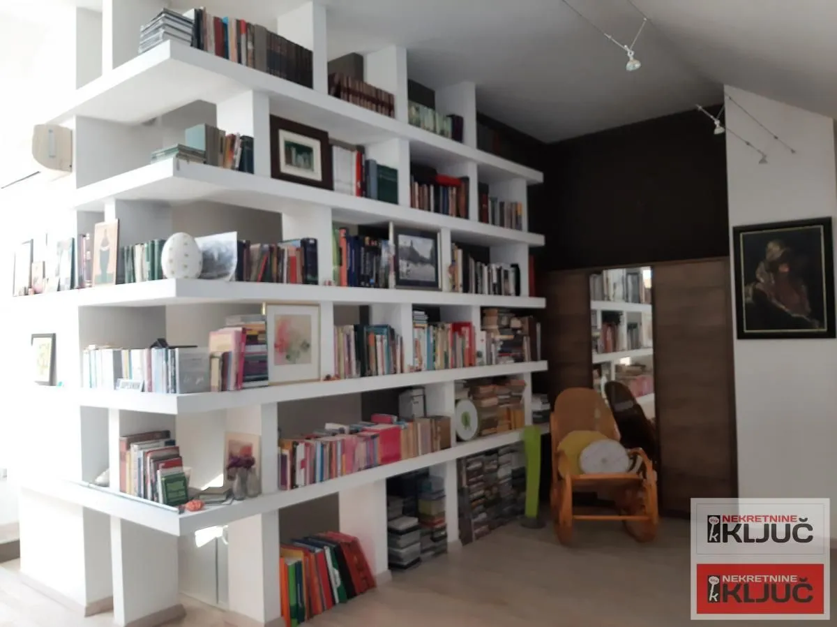 Prodaja, stan, 143m², Centar, Novi Sad