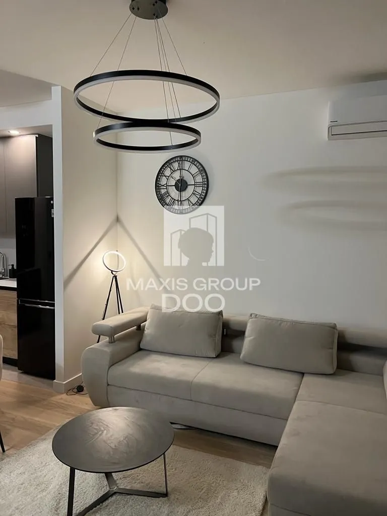 Rent, two bedroom apartment, 51m², Savski Venac, Beograd