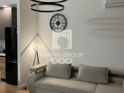 Rent, two bedroom apartment, 51m², Savski Venac, Beograd - image 6