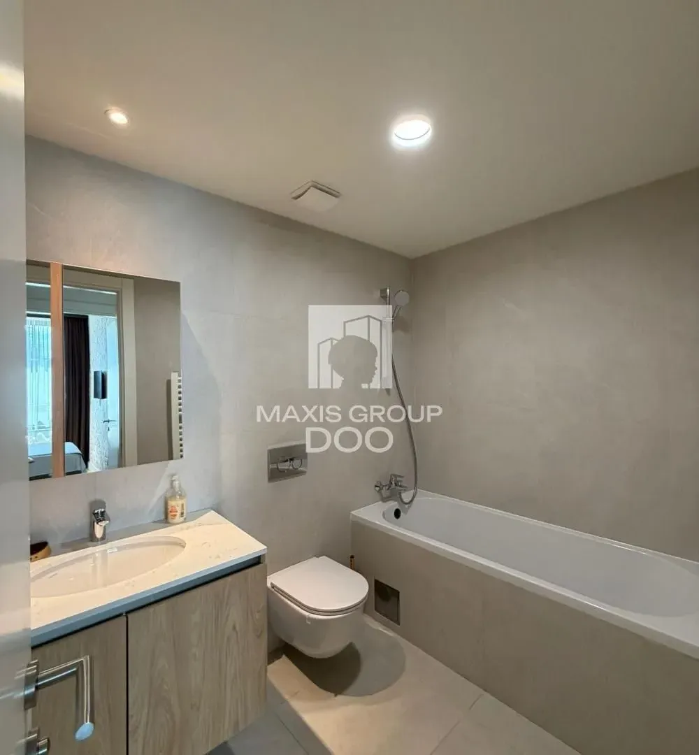 Prodaja, trosoban stan, 78m², Savski Venac, Beograd