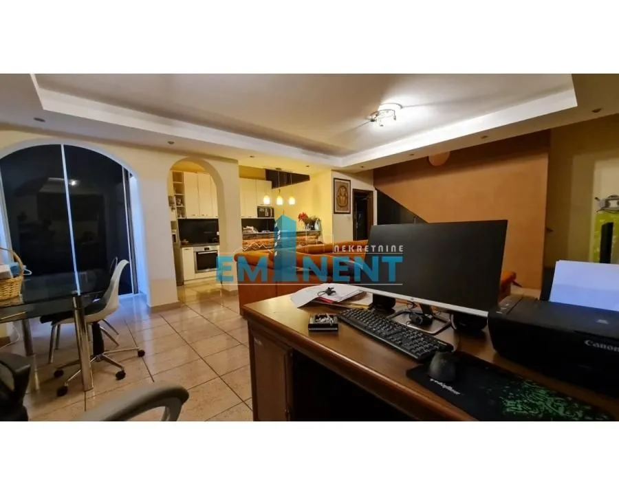 Sale, house, 415m², Savski Venac, Beograd