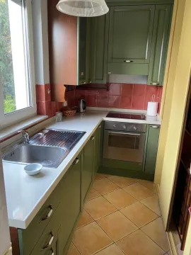 Izdavanje, trosoban stan, 118m², Gorica C, Podgorica - image 2