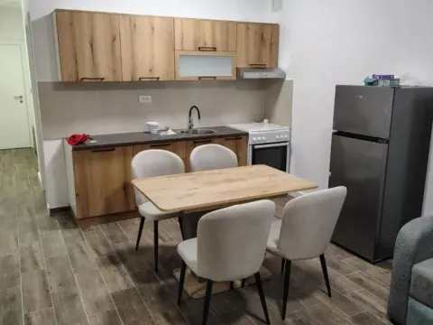 Rent, studio apartment, 32m², Telep, Novi Sad Sve Podlokacije - image 2