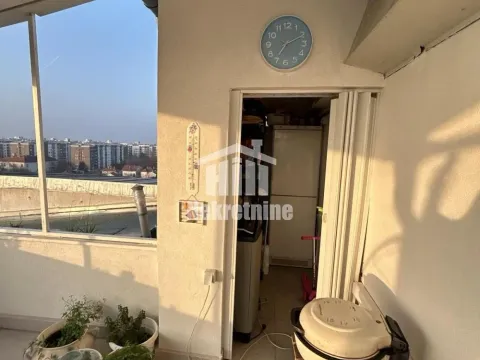 Prodaja, trosoban stan, 82m², Zemun Gornji Grad, Zemun Sve Podlokacije - image 16