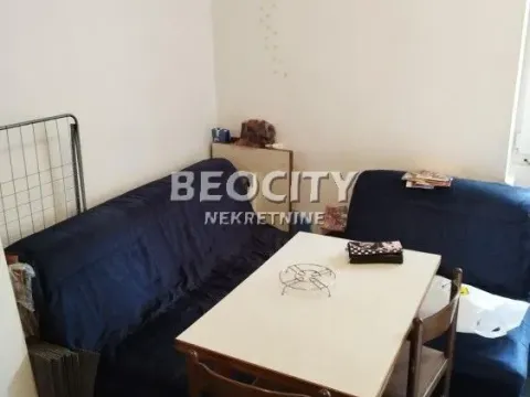 Prodaja, stan, 10m², Gornji grad, Subotica - image 6