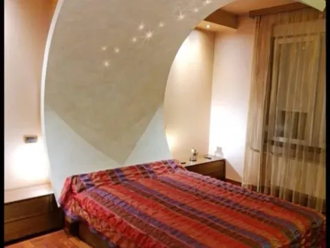 Izdavanje, trosoban stan, 91m², Stari grad, Novi Sad - image 5