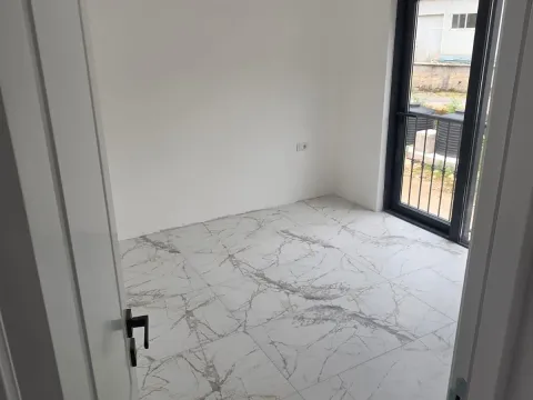 Prodaja, trosoban stan, 96m², Škaljari, Kotor - image 4