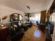 Izdavanje, trosoban stan, 70m², Kalenić Pijaca, Vračar Sve Podlokacije - image 2