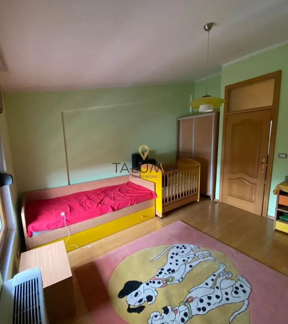 Sale, apartment, 200m², Preko Morače, Podgorica