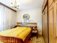 Prodaja, trosoban stan, 70m², Stari Košutnjak, Rakovica - image 11