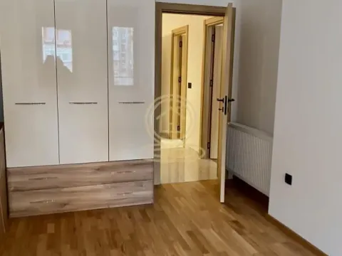 Izdavanje, dvosoban stan, 80m², Medijana, Niš - image 7