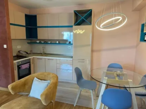 Izdavanje, jednosoban stan, 50m², Ljubović, Podgorica