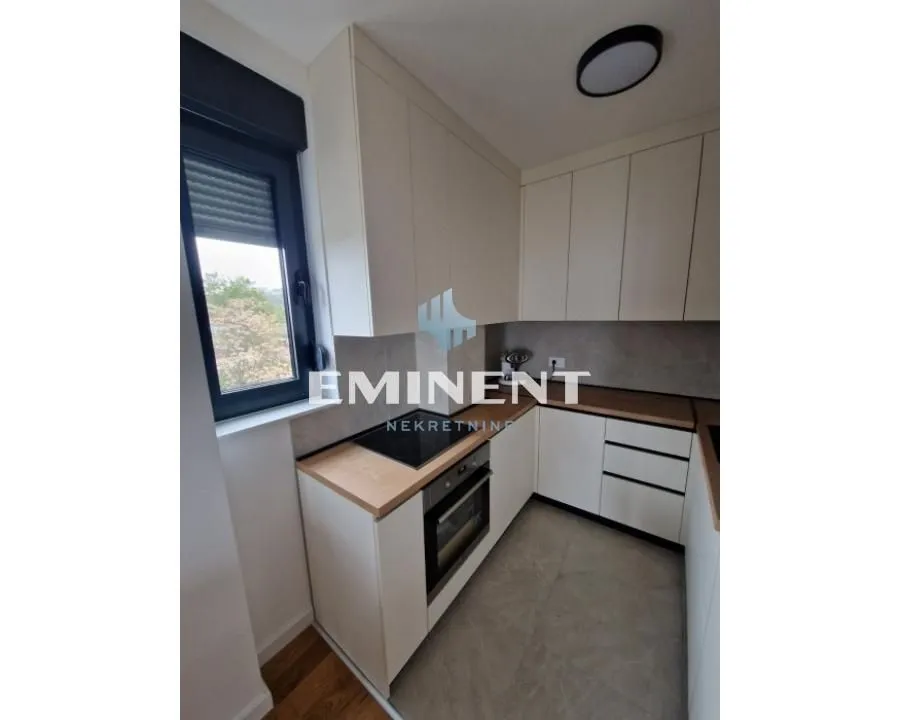Rent, two bedroom apartment, 48m², Severni Bulevar, Zvezdara Sve Podlokacije