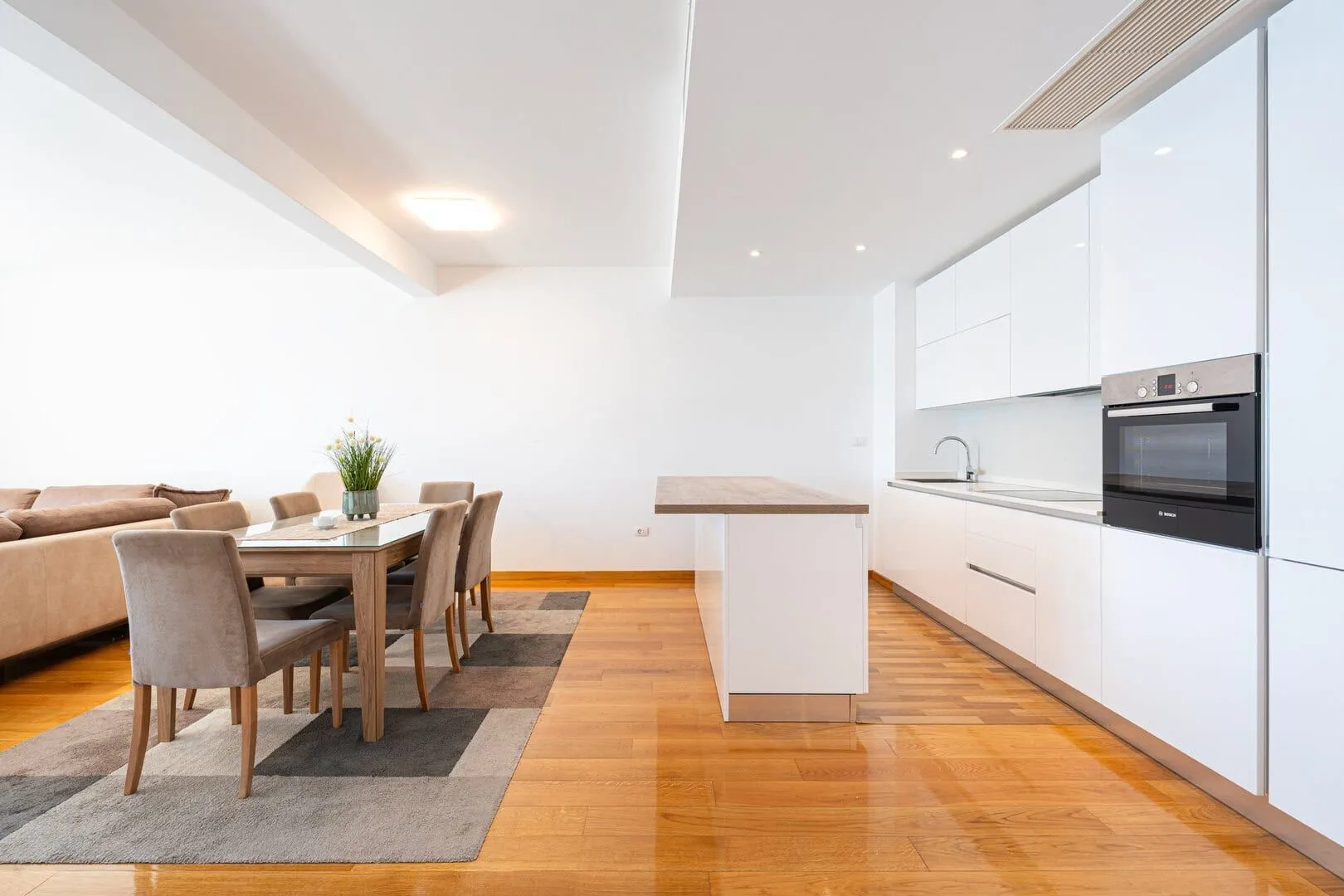 Sale, one bedroom apartment, 85m², Rafailovići, Budva