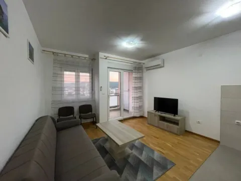 Prodaja, garsonjera, 26m², City Kej, Podgorica - image 9