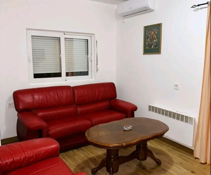 Izdavanje, jednosoban stan, 45m², Dalmatinska ulica, Podgorica
